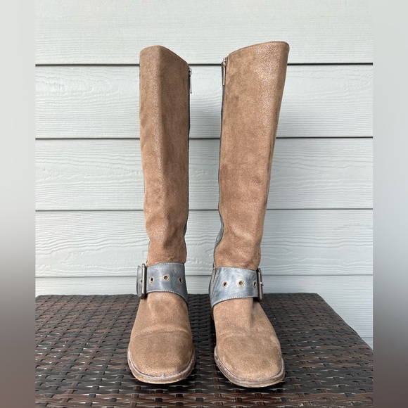 Donald J. Pliner Women’s Suede Leather Knee High Riding Boots - Picture 2 of 7